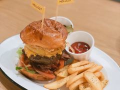 -HELLO 27 意面·沙拉·帕尼尼