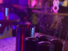 -UP嘻哈酒吧(粉巢店)