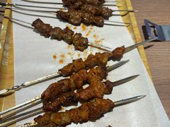 -街角等你.大连海鲜烧烤.经典铁板海鲜串(西安路店)