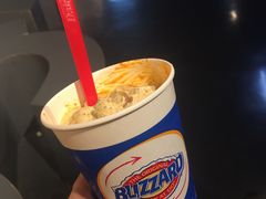 暴风雪-DQ·蛋糕·冰淇淋(南开大悦城2F店)