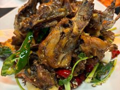-许哥东北烧烤·铁丳烤串·宫后夹肉(繁花中心店)