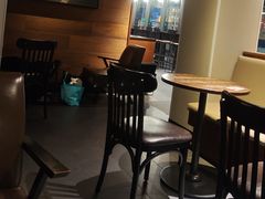 -星巴克(西藏路店)