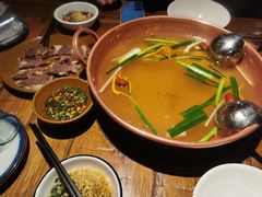 -普洱小黄牛餐厅铜火锅·思茅地方菜(世纪城店)