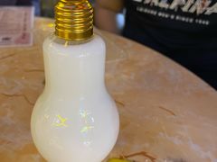 -周大娘牛乳(旧寨古村总店)