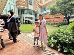 -香港大学