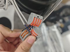 -正宗开封黄家灌汤小笼包子