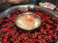 -渝宗老灶火锅(巴国城店)