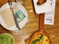 -乐凯撒披萨(东方新世界店)