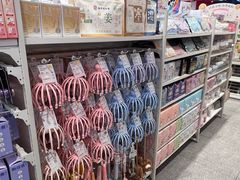 -名创优品(山东青岛华润万象城店)