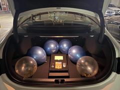 -上海星瀚奔驰4S店(红柳路店)