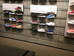 -NIKE KIDS(百联又一城购物中心店)