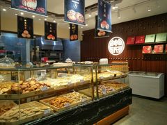 面包甜点陈列柜-申氏糕点(三好街店)