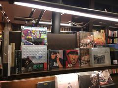 -诚品(信义店)
