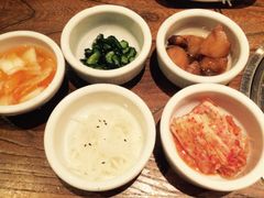 -萨拉伯尔(燕莎友谊商城店)