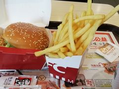 香辣鸡腿堡-肯德基(杭州复兴店)