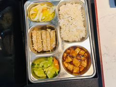 -上德宝骏宝马5S店