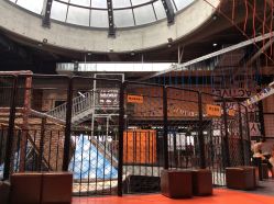 -嗨翻Hi-Fun竞技主题乐园·蹦床团建生日聚会(五棵松华熙店)