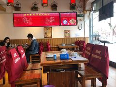 大堂-重庆烧鸡公火锅(簋街店)
