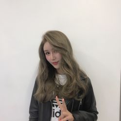 -卡尔诗·科技美肤连锁