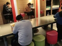 -麦当劳(江湾镇店)