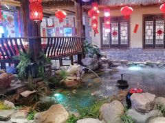 -鱼满舱·鲜活海鲜·正宗鲁菜