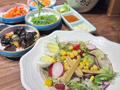 -明洞阿姨·韩式酱蟹烤肉·创意料理(三元桥店)