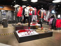 -NIKE武汉品牌体验店