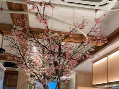 -蜜桃餐厅·伴山(湖滨商业街店)