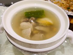 -沪华海鲜大酒楼(南汇店)