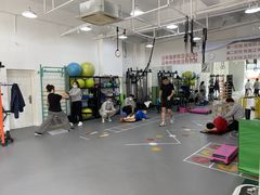 -APT运动康复中心(徐汇万科店)