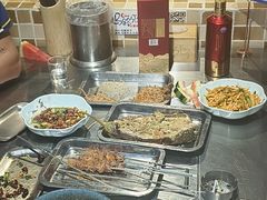 -马路牙子烧烤音乐酒馆(望京店)