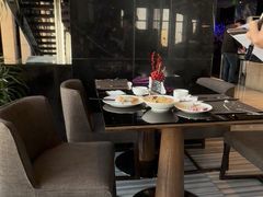 -唐拉雅秀酒店-西锦汇空中BBQ·思创餐厅