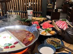 -湊湊火锅·茶憩(上海合生汇店)