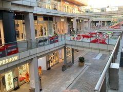 -首创奥特莱斯(北京店)