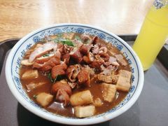 卤煮火烧-门框胡同百年卤煮(新街口店)