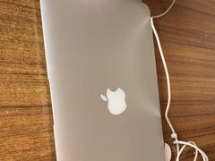 -Apple零售店(华贸购物中心店)