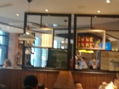 -豪客来牛排(重庆三峡广场步行街1704店)