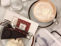 -Cafe Sacher(WIEN)