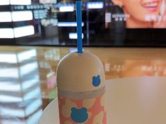 -兰熊鲜奶(颐堤港店)