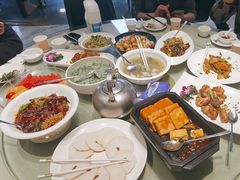 -刘胖子家常菜·蹄花焖藕(中央花园店)