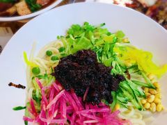 老北京炸酱面-鲜鱼口老字号美食街
