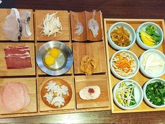 -银米·云南传统过桥米线(双廊黑金冠店)