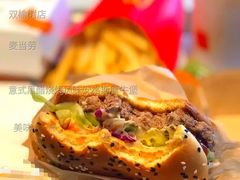 意式黑醋烧烤风味安格斯厚牛堡-麦当劳(双榆树店)