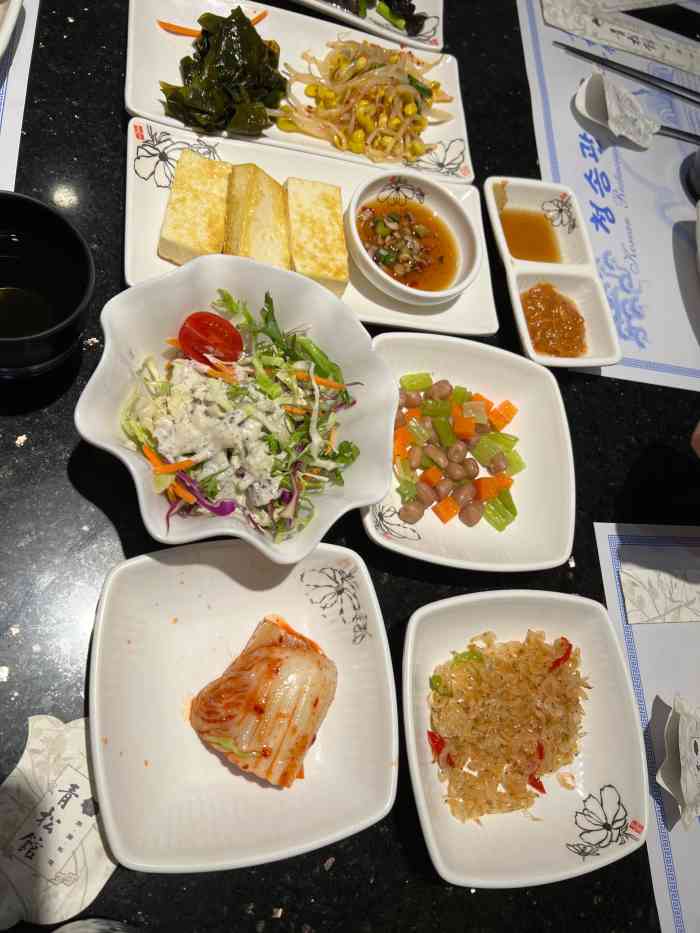 青松馆韩国料理(香港中路佳世客店"常吃的韩国料理,喜欢火锅,烤肉