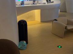 -涨巢·潮玩水疗局