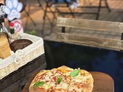 玛格丽特披萨-Alimentari早午餐(安福路店)