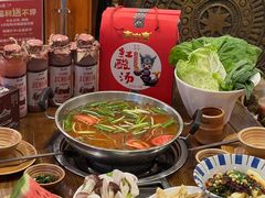 -亮欢寨酸汤鱼(沙冲路店)
