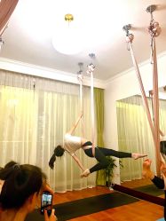 -Yvon yoga 瑜伽·精准体态管理中心