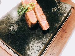 -Erman岩烧牛排(虹桥南丰城店)
