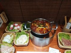 -独食火锅·半米屋台(直营总店)